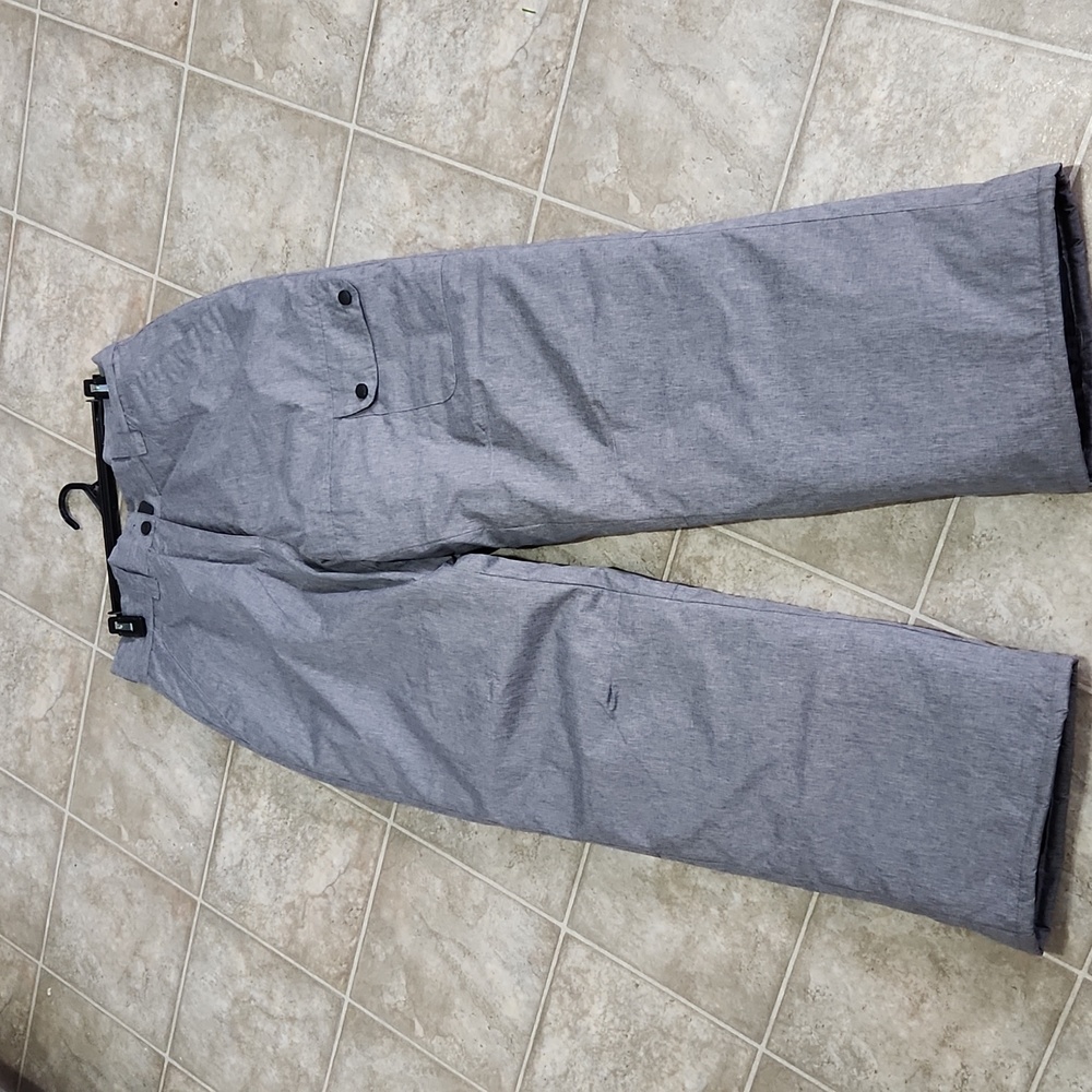 Mountain Ridge snow pants - Picture 2 of 7